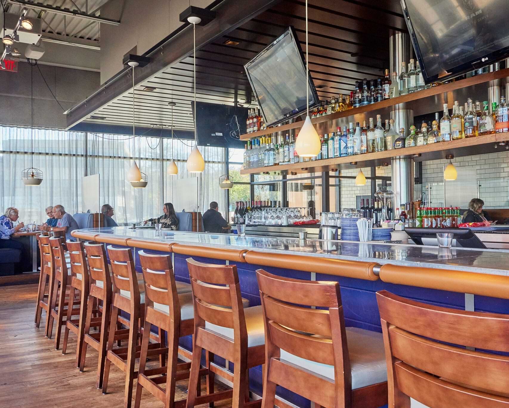 Four Square Restaurant & Bar, Braintree, MA, Reviews